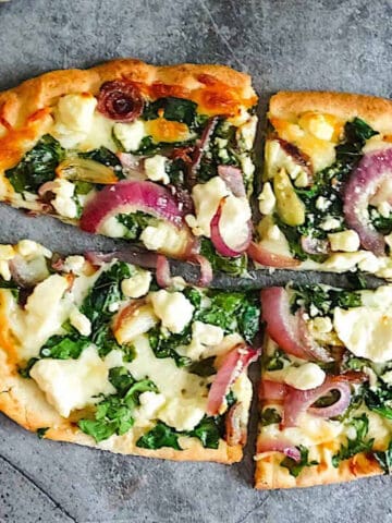 flatbread pizza with feta and spinach