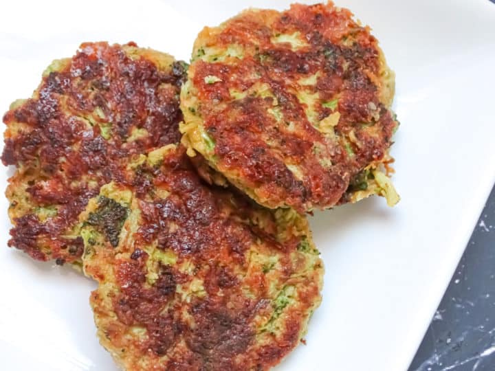Broccoli Cheddar Fritters {kidfriendly snacking} Tasty Oven