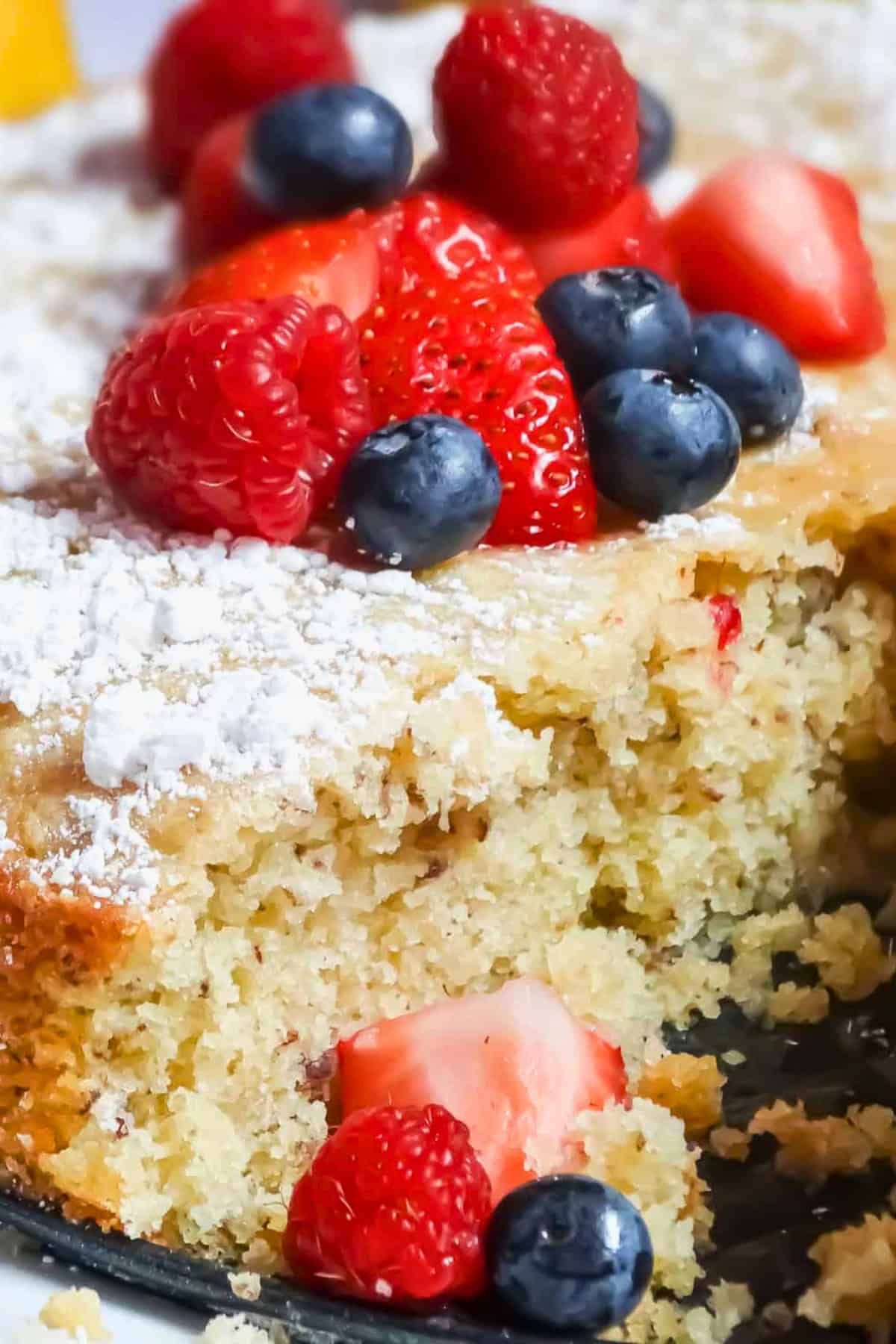 lemon olive oil cake sliced