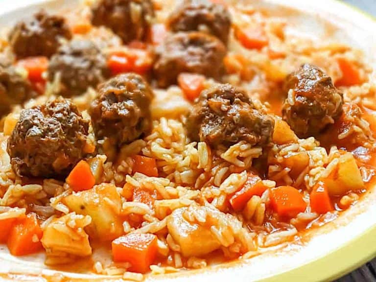 Kebab Hindi Syrian Lamb Meatballs and Vegetables