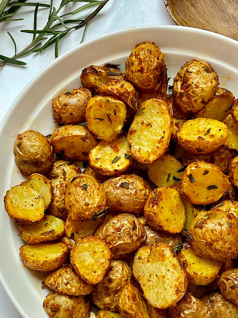 Air Fryer Baby Potatoes in 15 minutes!