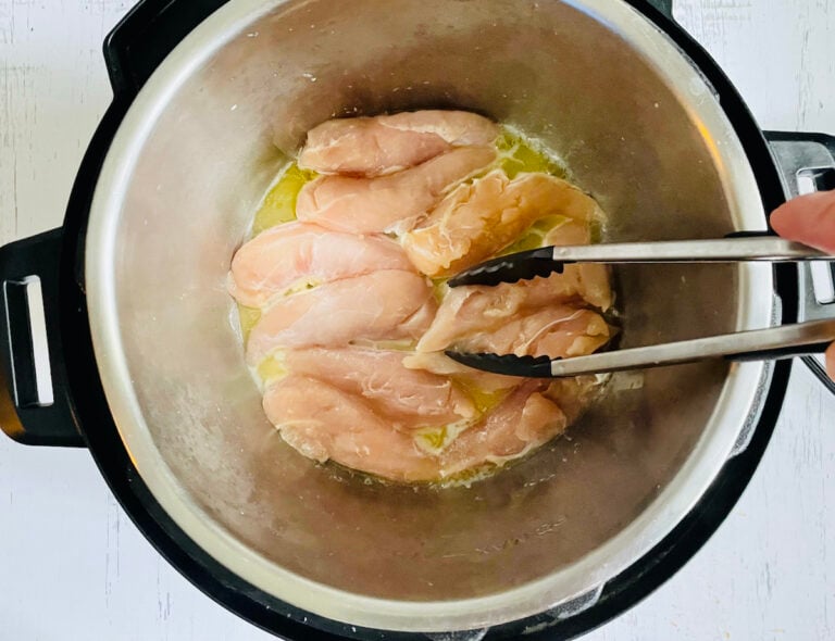 Jalapeño Cheddar Chicken (Instant Pot Recipe) Tasty Oven