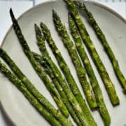 air fryer asparagus on a white plate