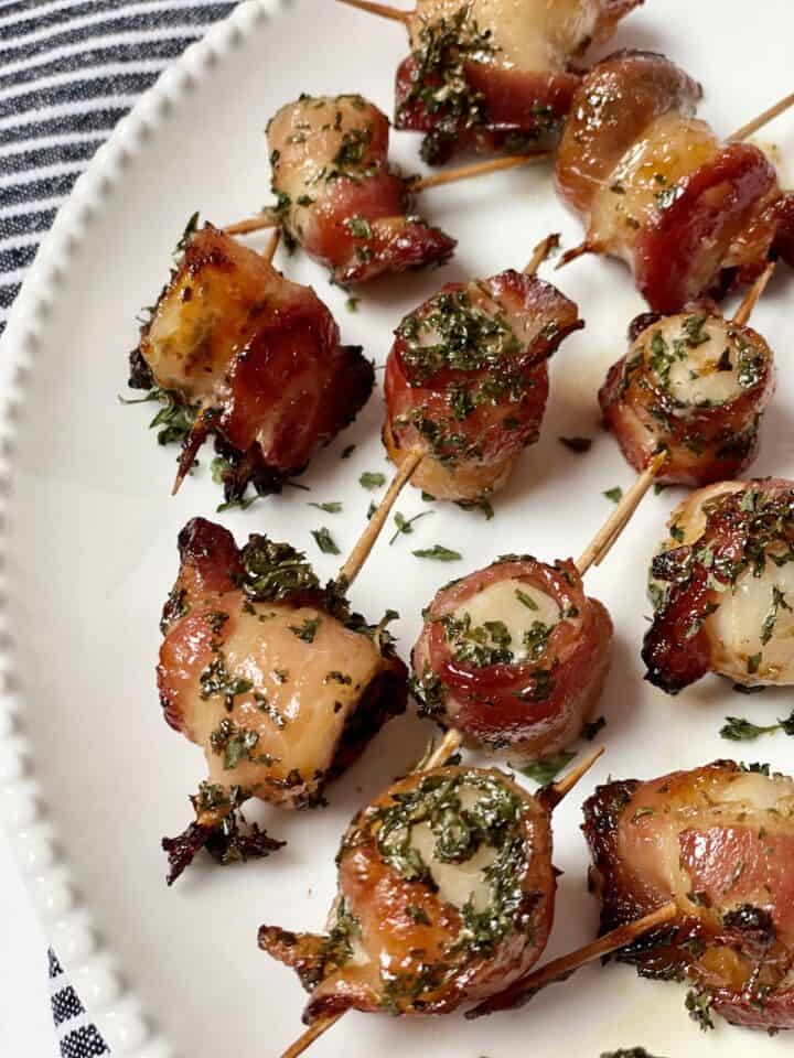 Air Fryer Bacon Wrapped Scallops - Tasty Oven