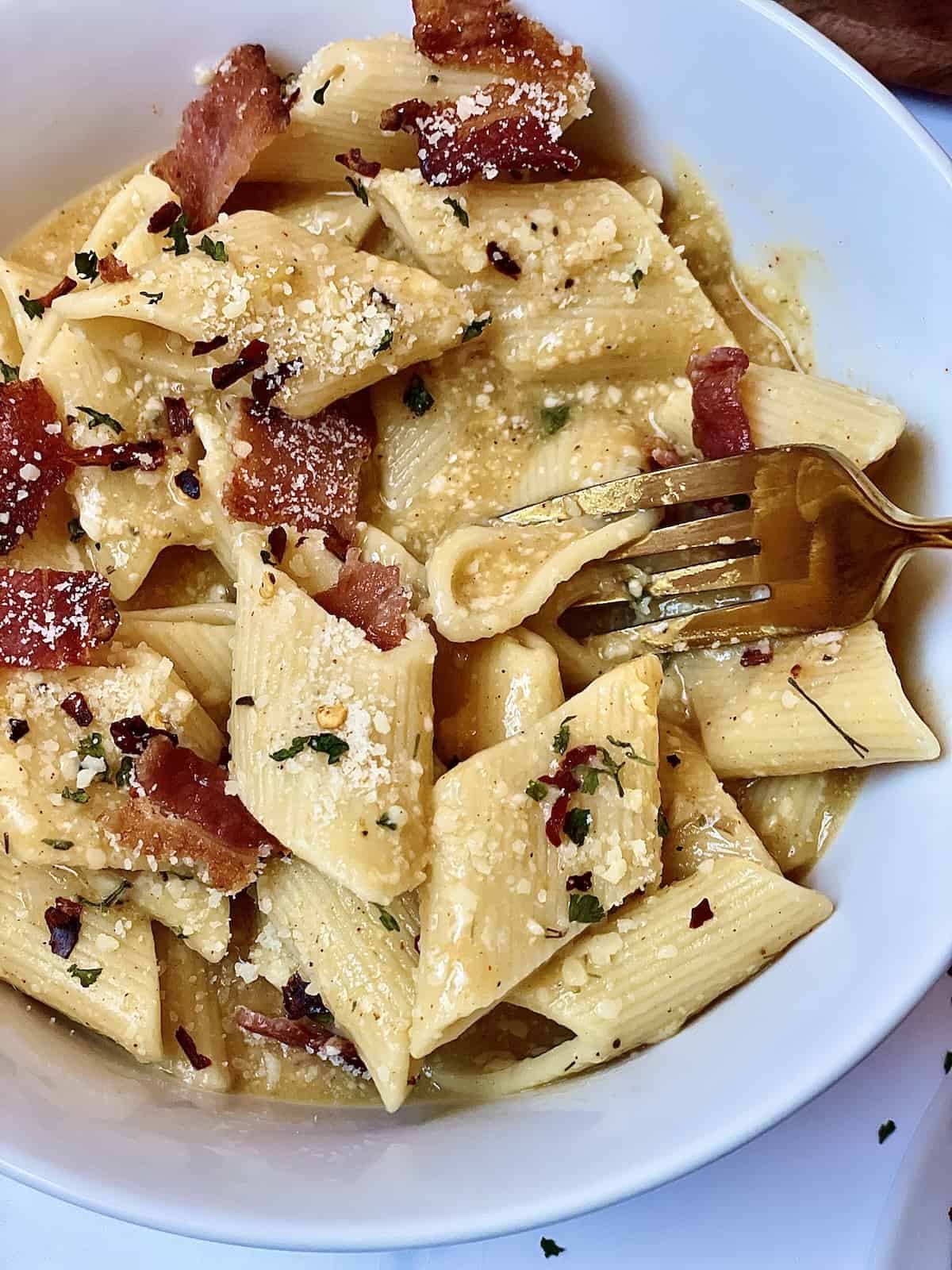 acorn squash pasta on a fork