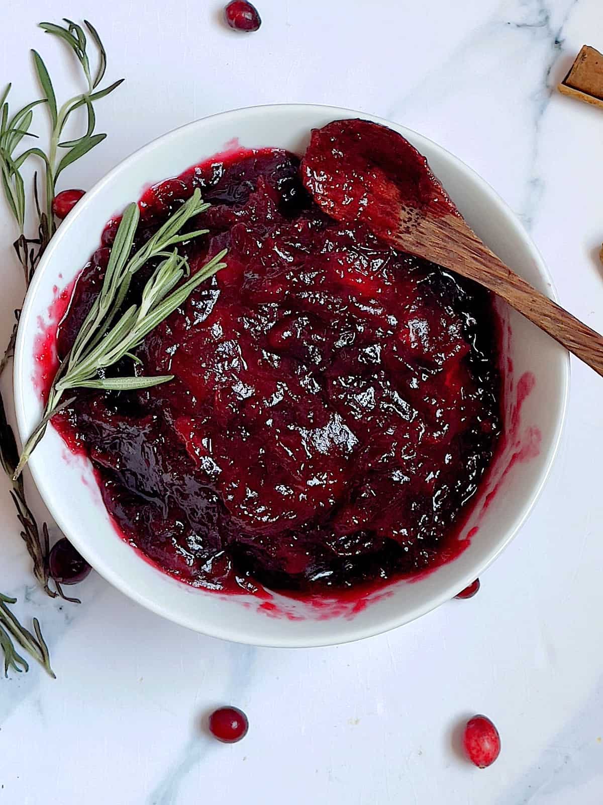 instant pot cranberry sauce in a white bowl