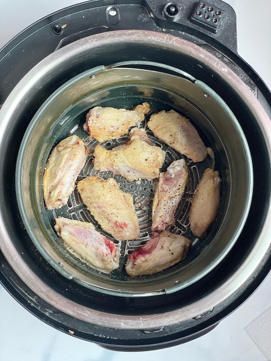 Air Fryer Frozen Chicken Wings (No Thaw Recipe) Tasty Oven