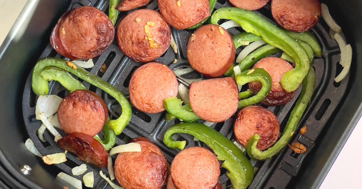 15 Minute Air Fryer Kielbasa and Peppers