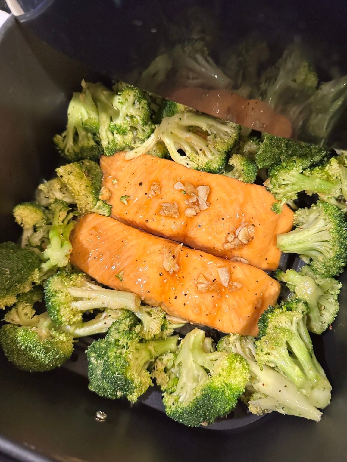 Air Fryer Salmon and Vegetables Tasty Oven