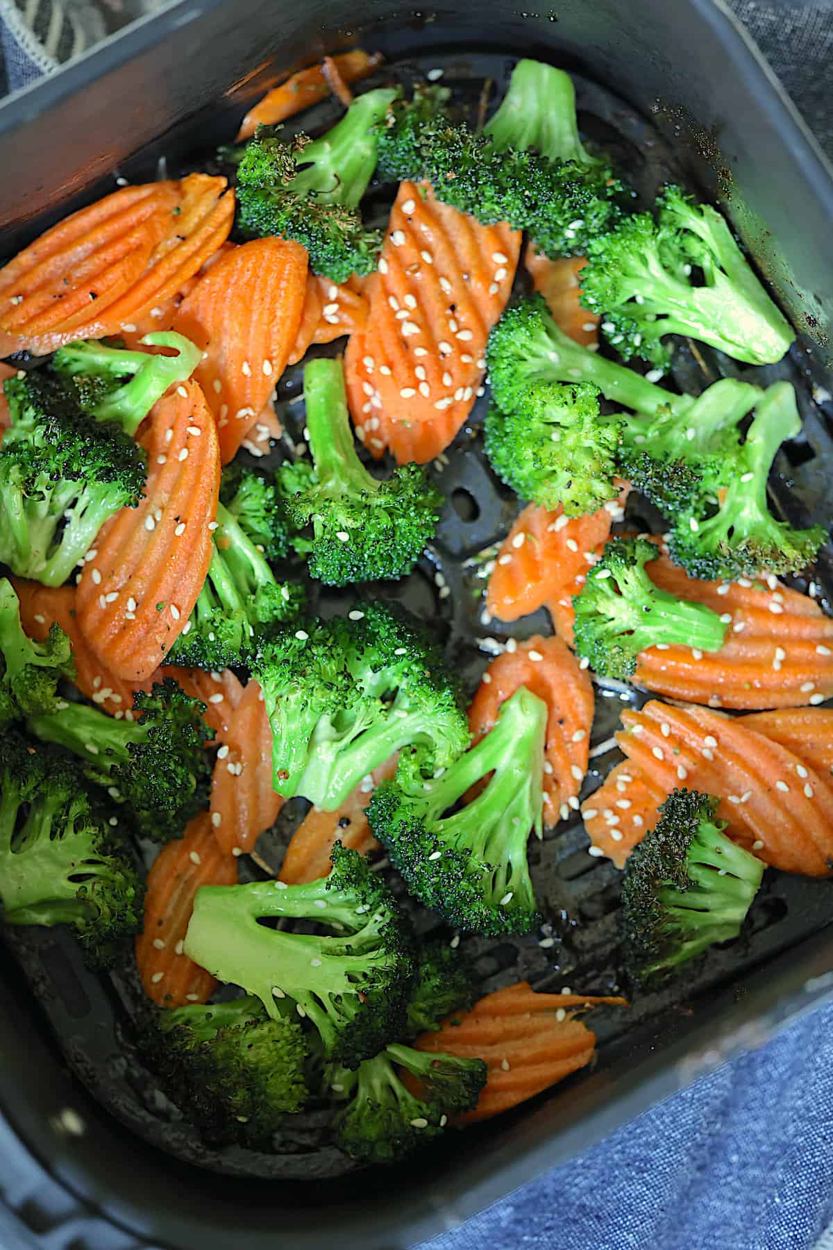 carrots and broccoli in an air fryer