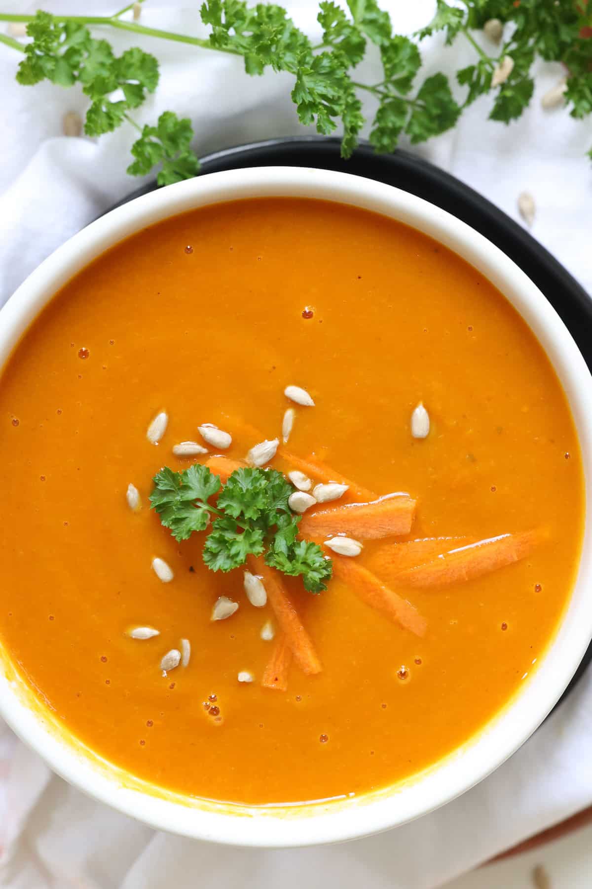 slow cooker carrot soup