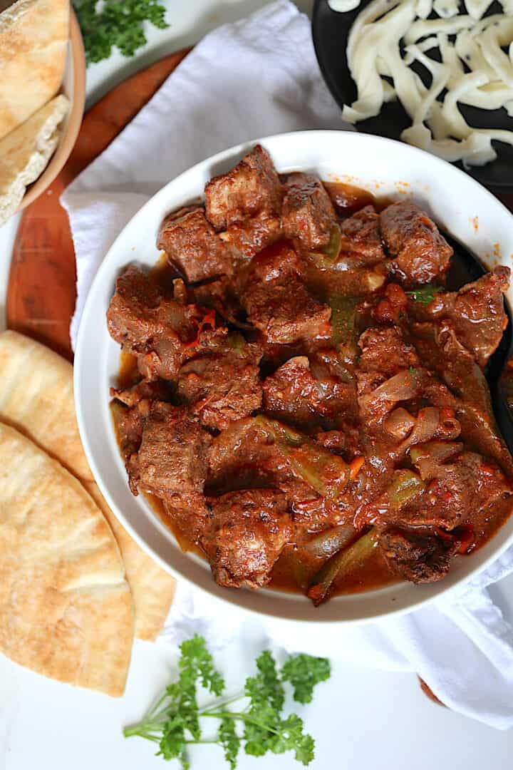Slow Cooker Middle Eastern Beef Stew Recipe - Tasty Oven