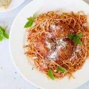 slow cooker italian meatballs over spaghetti