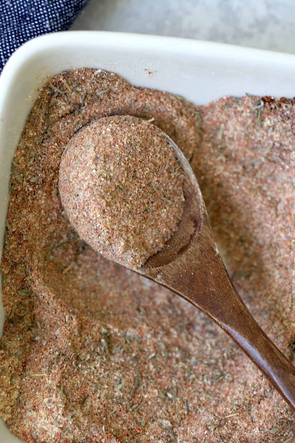 homemade enchilada seasoning in a spoon
