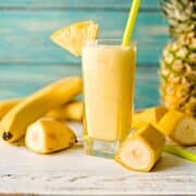 banana pineapple smoothie image